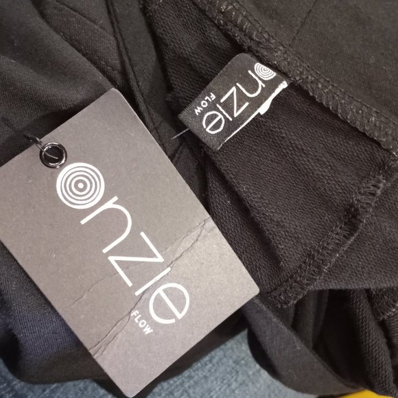 Final Sale Onzie Womens Black #627 Hooded Long Asymmetrical Wrap Jacket Size S/M - Picture 4 of 6